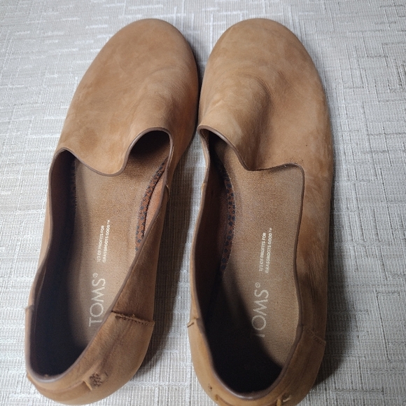 Toms Darcy Women's Tan Brown Suede Slip On Flats Size 6.5 - Picture 6 of 9